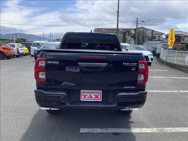 TOYOTA HILUX 4WD 2022