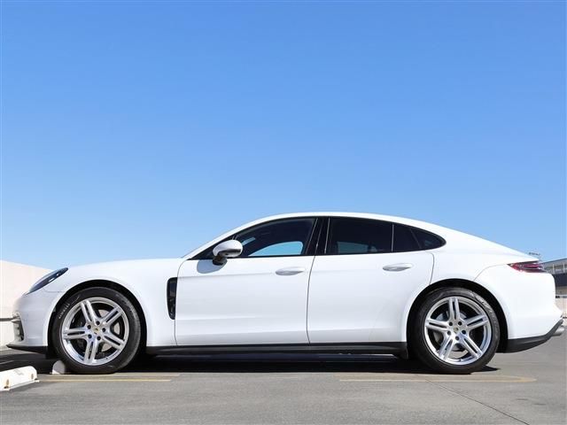 PORSCHE PORSCHE PANAMERA 2020