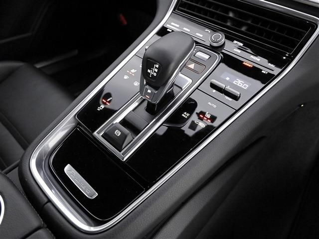 PORSCHE PORSCHE PANAMERA 2020