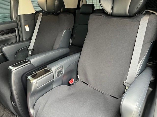 TOYOTA ALPHARD hybrid 4WD 2018