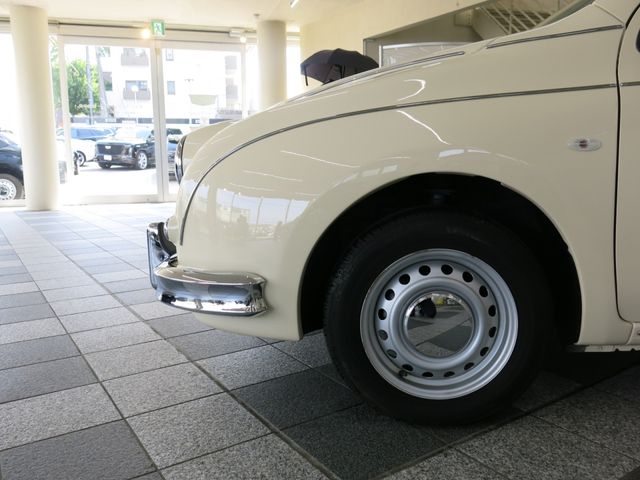 MITSUOKA VIEWT 2017