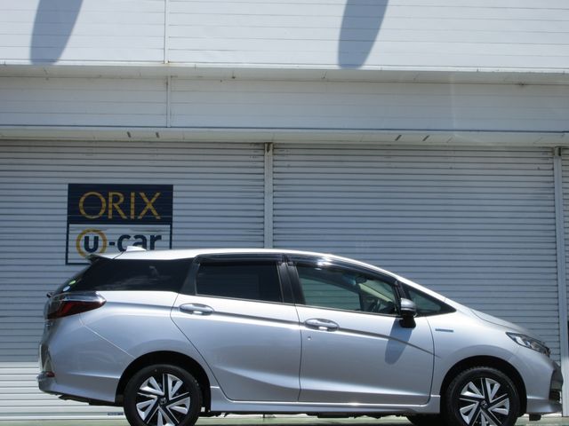 HONDA SHUTTLE HYBRID 4WD 2020