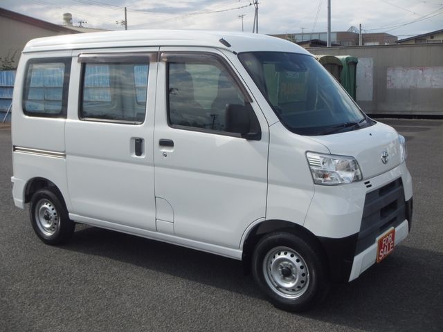 TOYOTA PIXIS van 4WD 2019