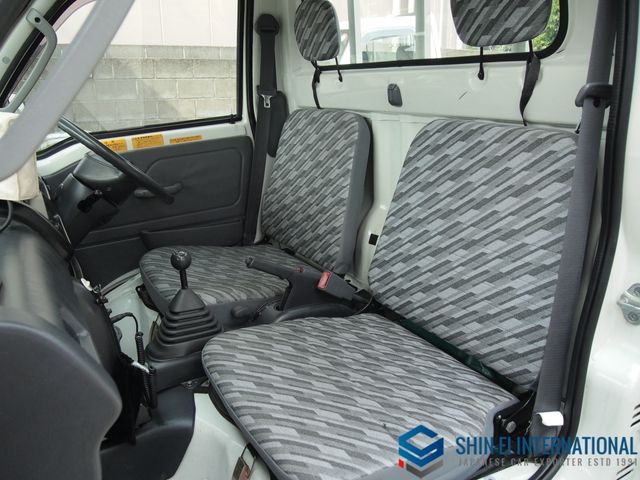 DAIHATSU HIJET truck 4WD 2001