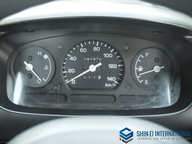 DAIHATSU HIJET truck 4WD 2001