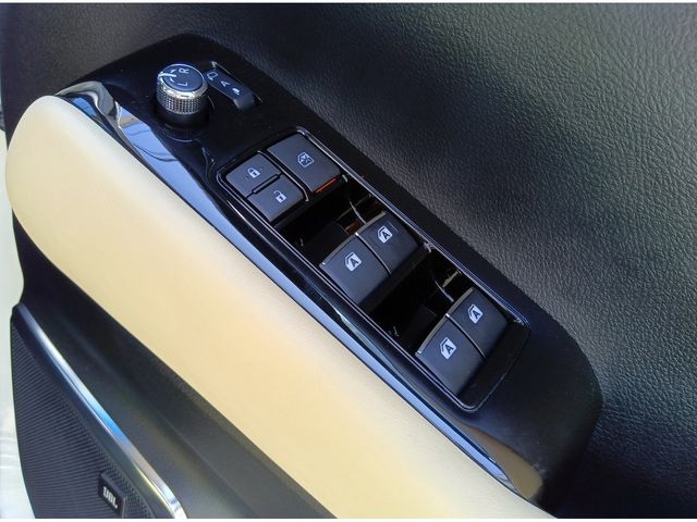 TOYOTA ALPHARD hybrid 4WD 2020