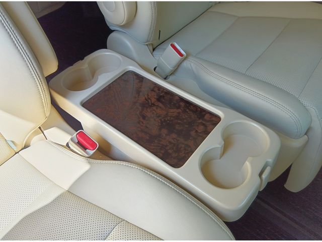 TOYOTA ALPHARD hybrid 4WD 2020