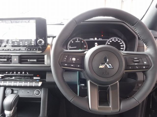 MITSUBISHI TRITON 2024