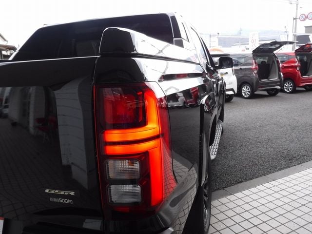 MITSUBISHI TRITON 2024