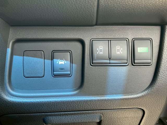 NISSAN SERENA  S-HYBRID 2015