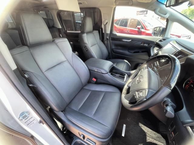 TOYOTA ALPHARD 2020