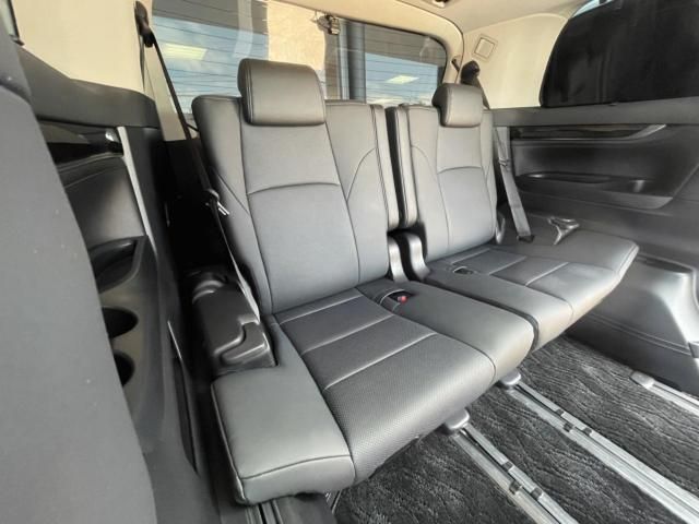TOYOTA ALPHARD 2020