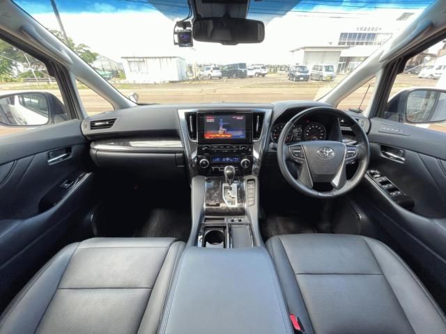 TOYOTA ALPHARD 2020