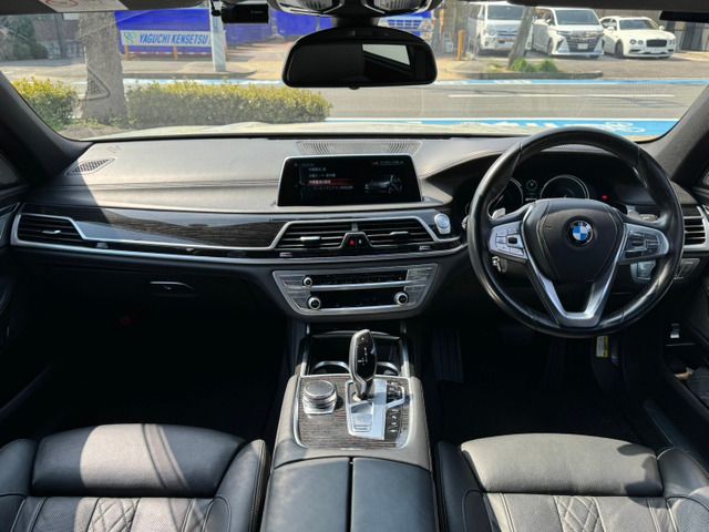 BMW BMW 7series 2017