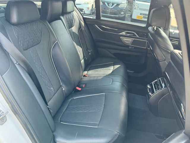 BMW BMW 7series 2017