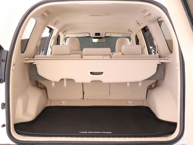 TOYOTA LANDCRUISER PRADO 2019