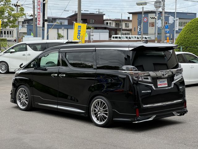 TOYOTA VELLFIRE 4WD 2018