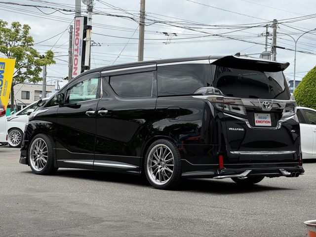 TOYOTA VELLFIRE 4WD 2018