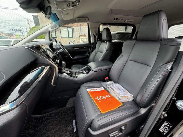 TOYOTA VELLFIRE 4WD 2018