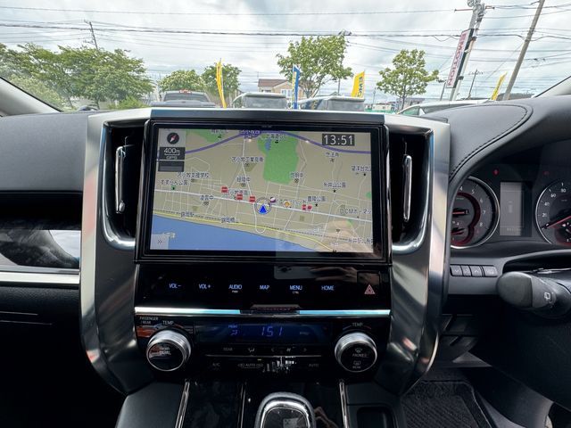 TOYOTA VELLFIRE 4WD 2018