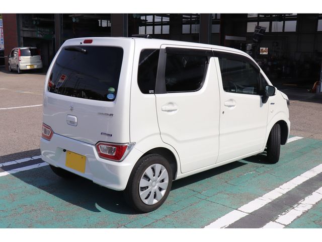 SUZUKI WAGON R 2018