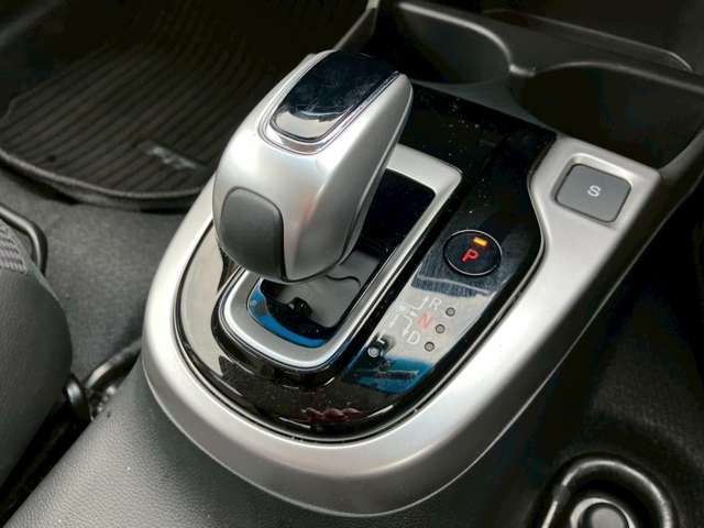 HONDA FIT HYBRID 2018