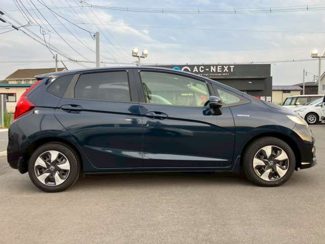 HONDA FIT HYBRID 2018
