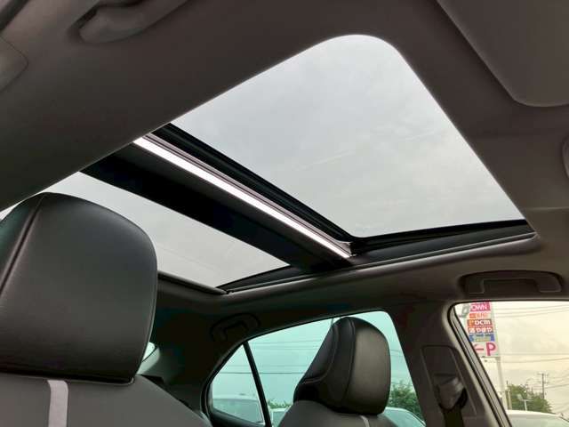 TOYOTA CAMRY HYBRID 2020