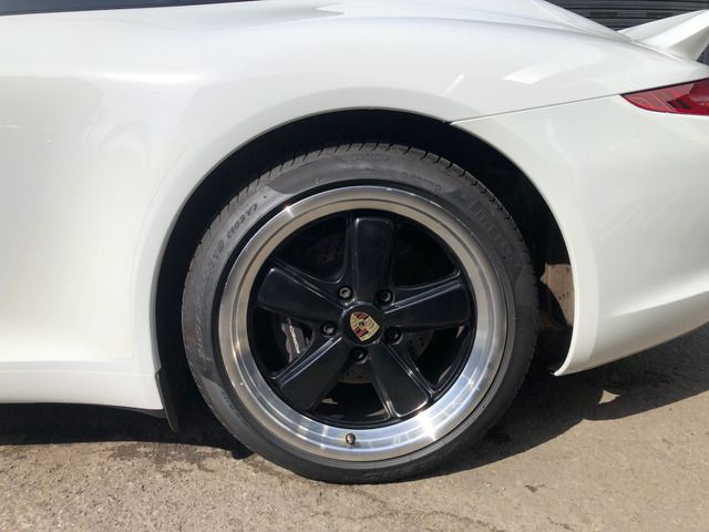 PORSCHE PORSCHE 911 2013