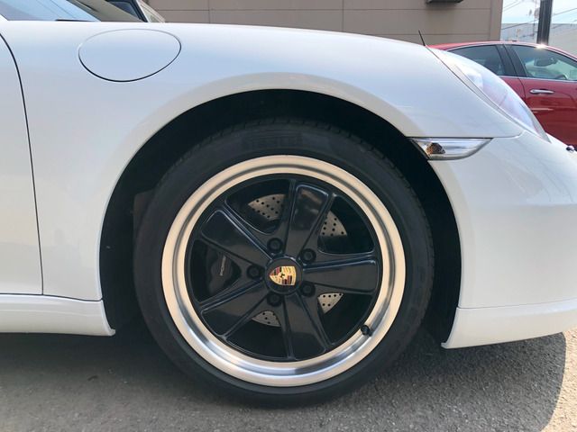 PORSCHE PORSCHE 911 2013