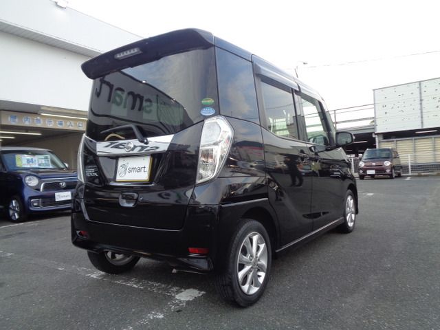 NISSAN DAYZ ROOX 2017