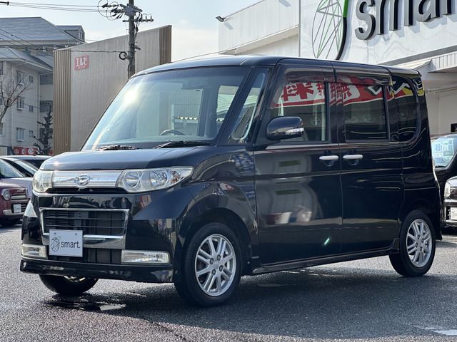 DAIHATSU TANTO CUSTOM 2010