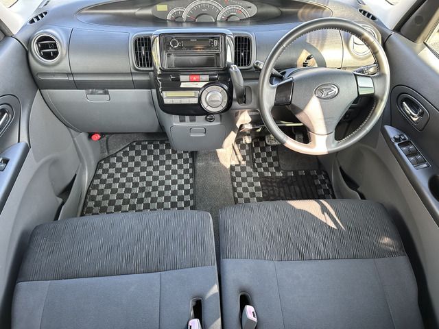 DAIHATSU TANTO CUSTOM 2010