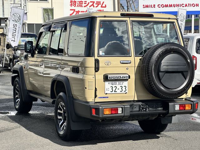 TOYOTA LANDCRUISER 70 2024