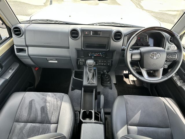 TOYOTA LANDCRUISER 70 2024