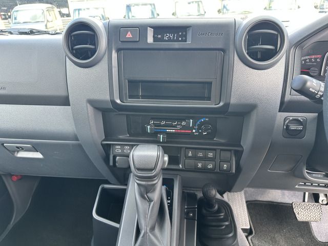 TOYOTA LANDCRUISER 70 2024