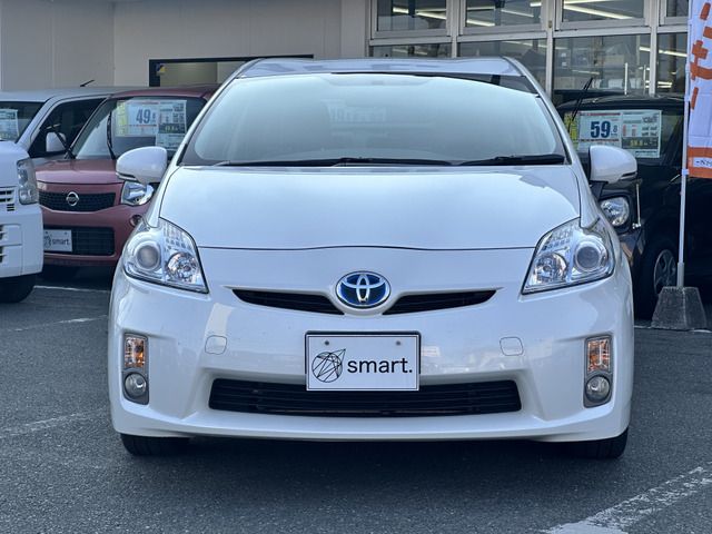 TOYOTA PRIUS 2011