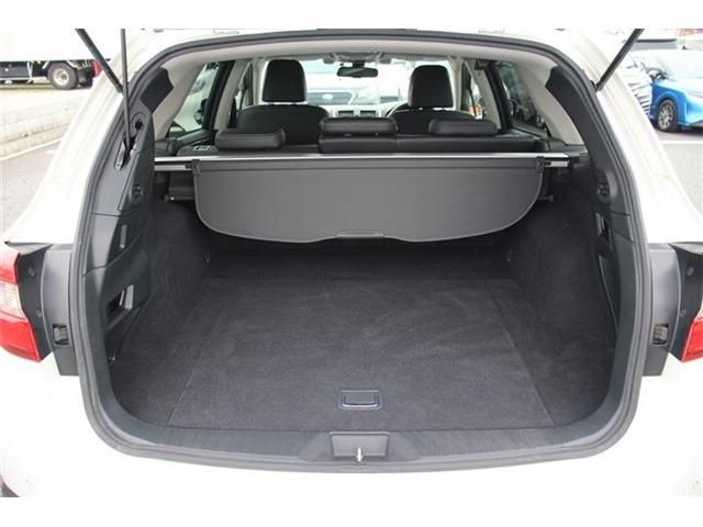 SUBARU LEGACY OUTBACK 2018