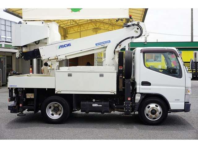 MITSUBISHI CANTER 2017