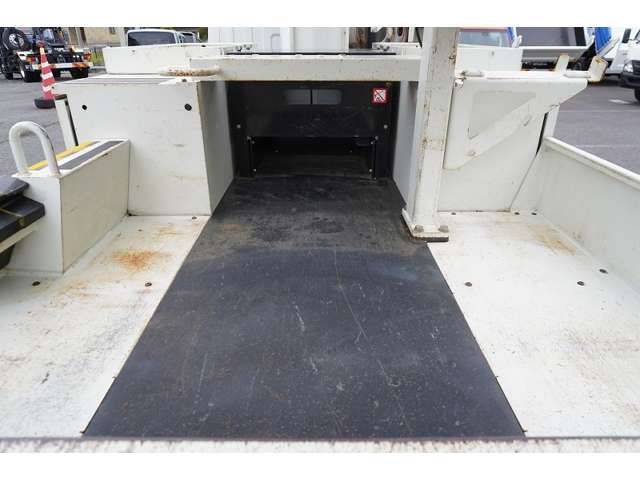 MITSUBISHI CANTER 2017