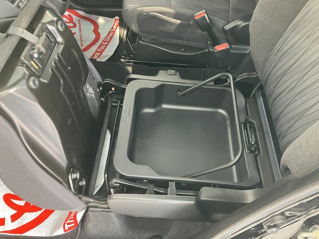 SUZUKI SOLIO 4WD 2024