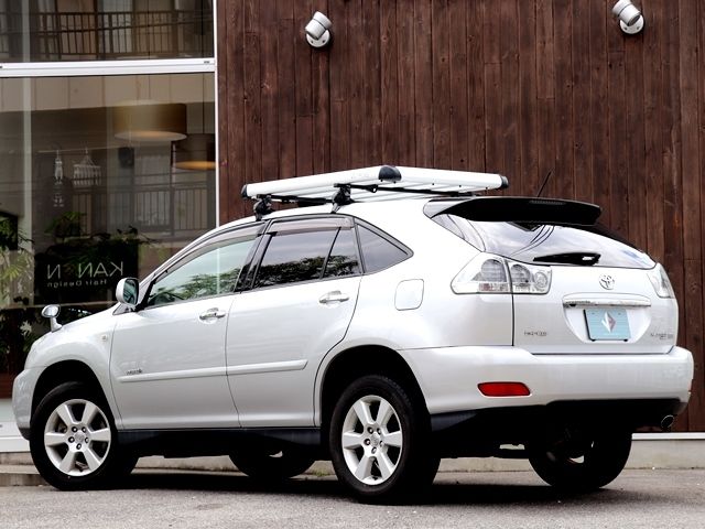TOYOTA HARRIER HYBRID 2011