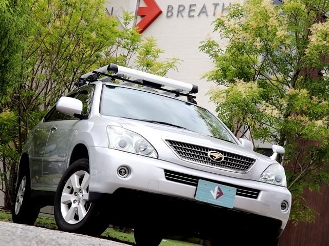 TOYOTA HARRIER HYBRID 2011