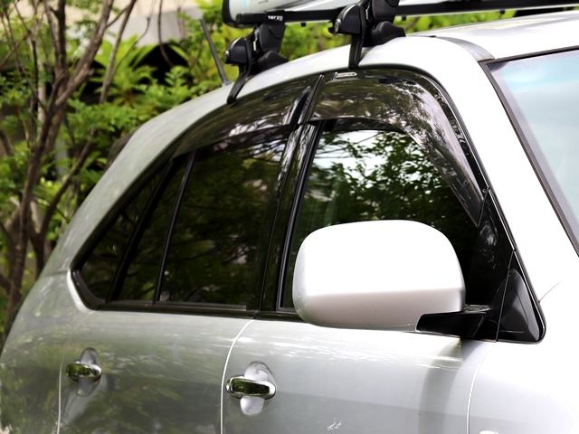 TOYOTA HARRIER HYBRID 2011