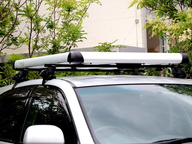 TOYOTA HARRIER HYBRID 2011