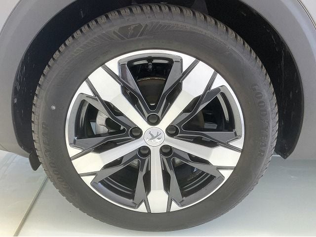 PEUGEOT PEUGEOT 3008 2024