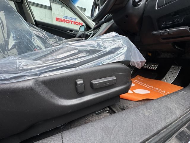 HONDA ACCORD TOURER 2009