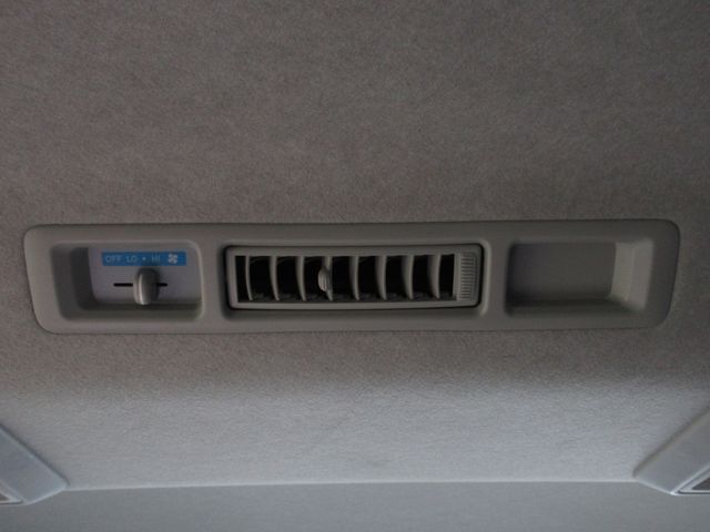 TOYOTA HIACE wagon 2016