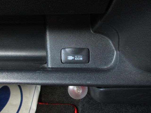 TOYOTA HIACE wagon 2016