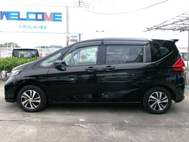 HONDA FREED 2018